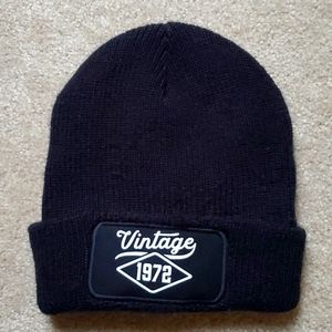 NEW Beechfield Vintage 1972 Beanie